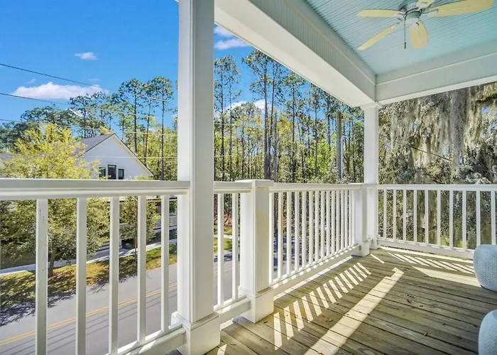 The Bluffton Village Home - 5 Bedroom In Old Town W Carriage Home